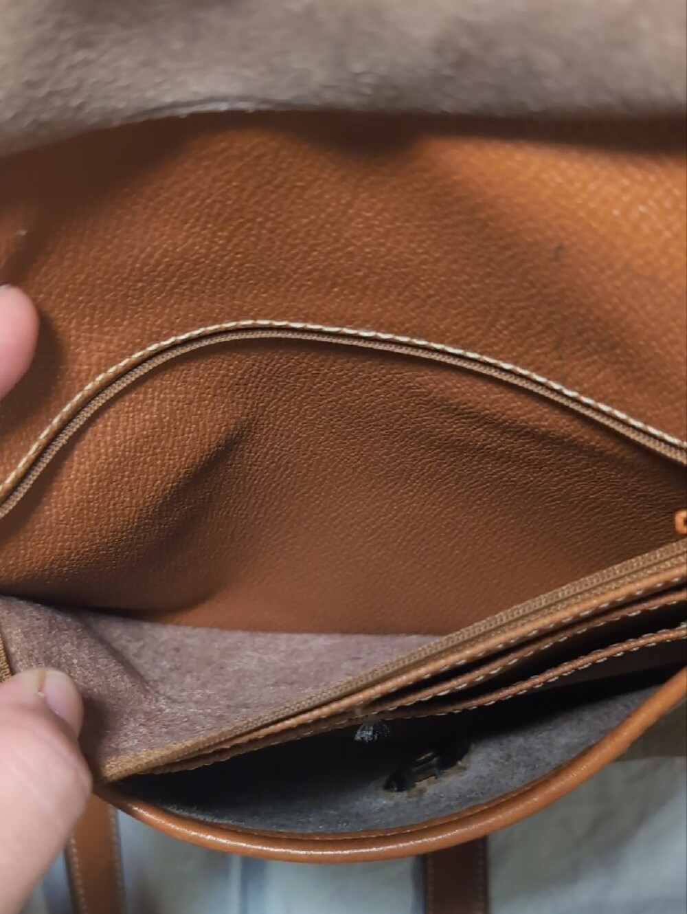Dooney & Bourke Vintage Taupe with Tan Leather Trim Shoulder Bag - Picture 12 of 13